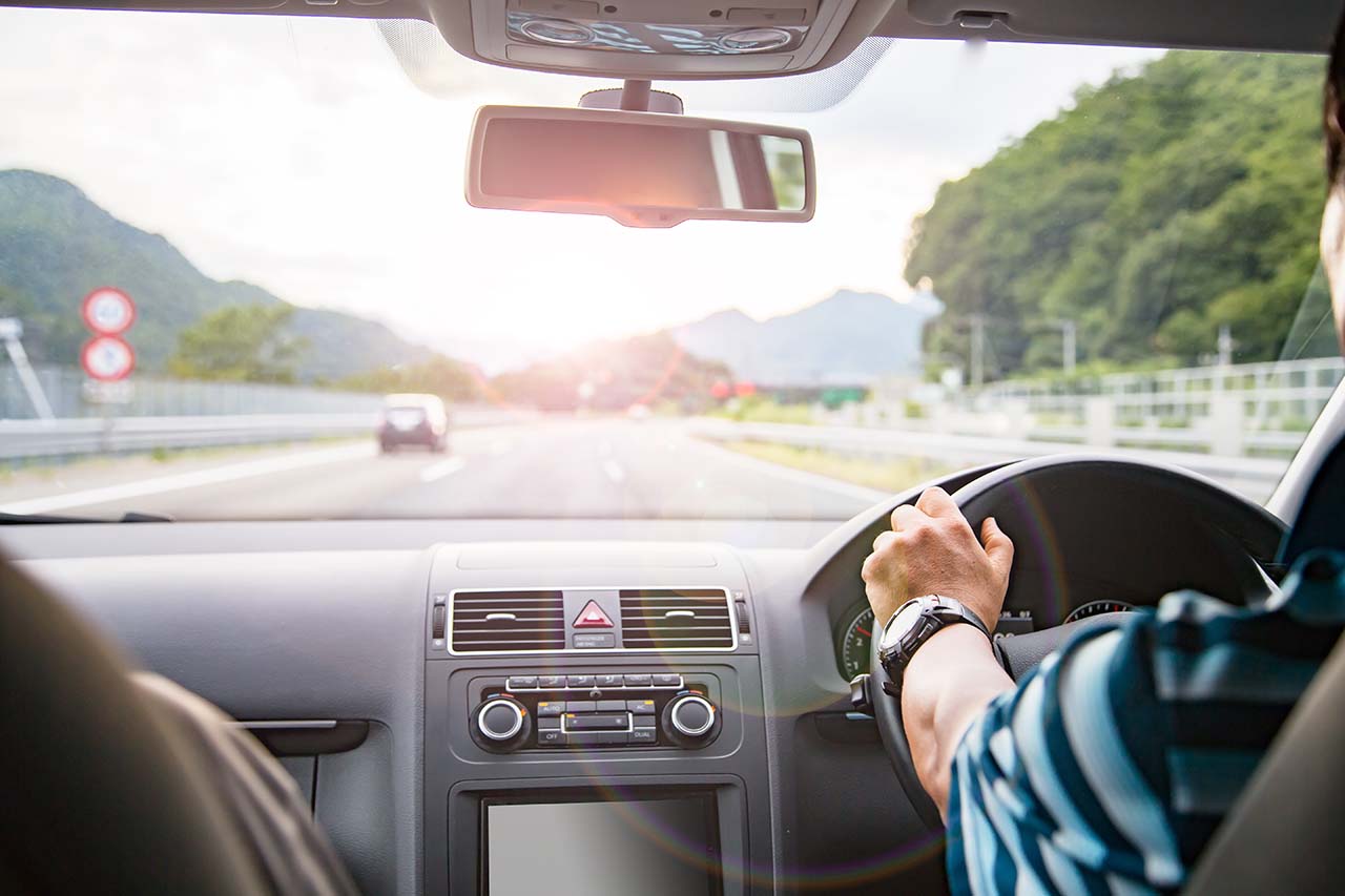 車内の運転風景